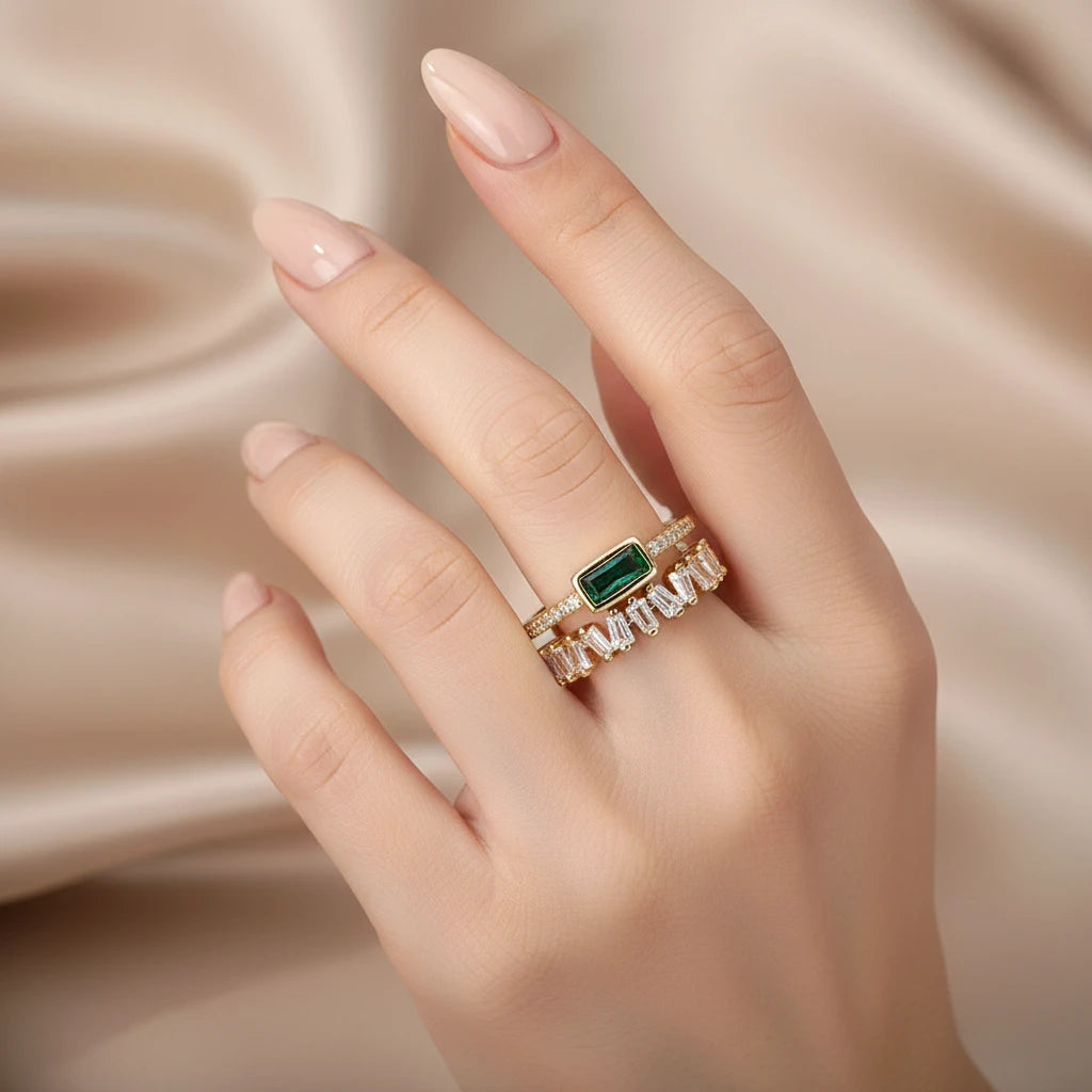 Bague Lana – Design moderne et bohème, plaqué or 18K & Zircons brillant