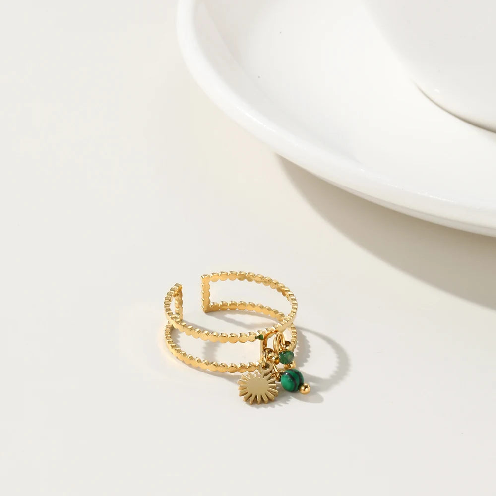 Bague Yella – Motif étoile élégant et moderne, plaqué or 18K